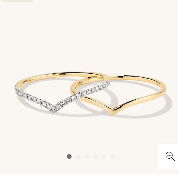 Mejuri Jewelry - NIB Mejuri Wishbone Stacker Set 14k Yellow Gold